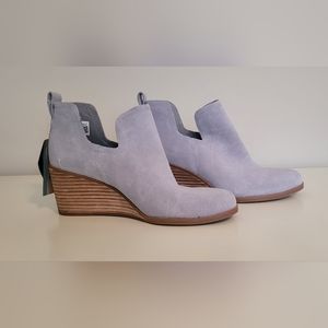 Toms Kallie Wedge Bootie NWT